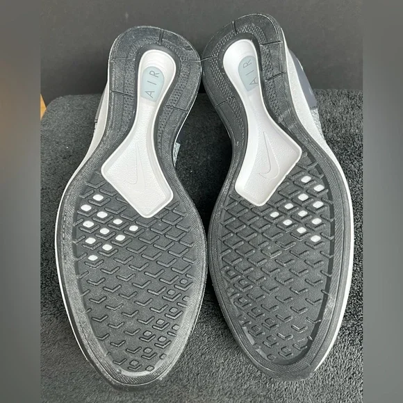 Size 11- Nike Air Zoom Mariah Flyknit Racer Hydrogen Blue NWOB RARE - Picture 7 of 9